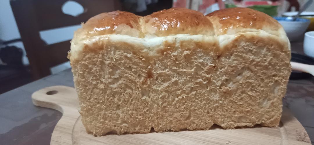 软到拿不起来的生吐司