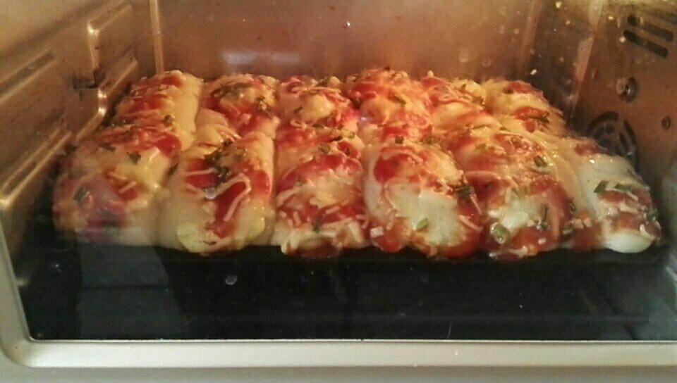 咸口香葱芝士面包