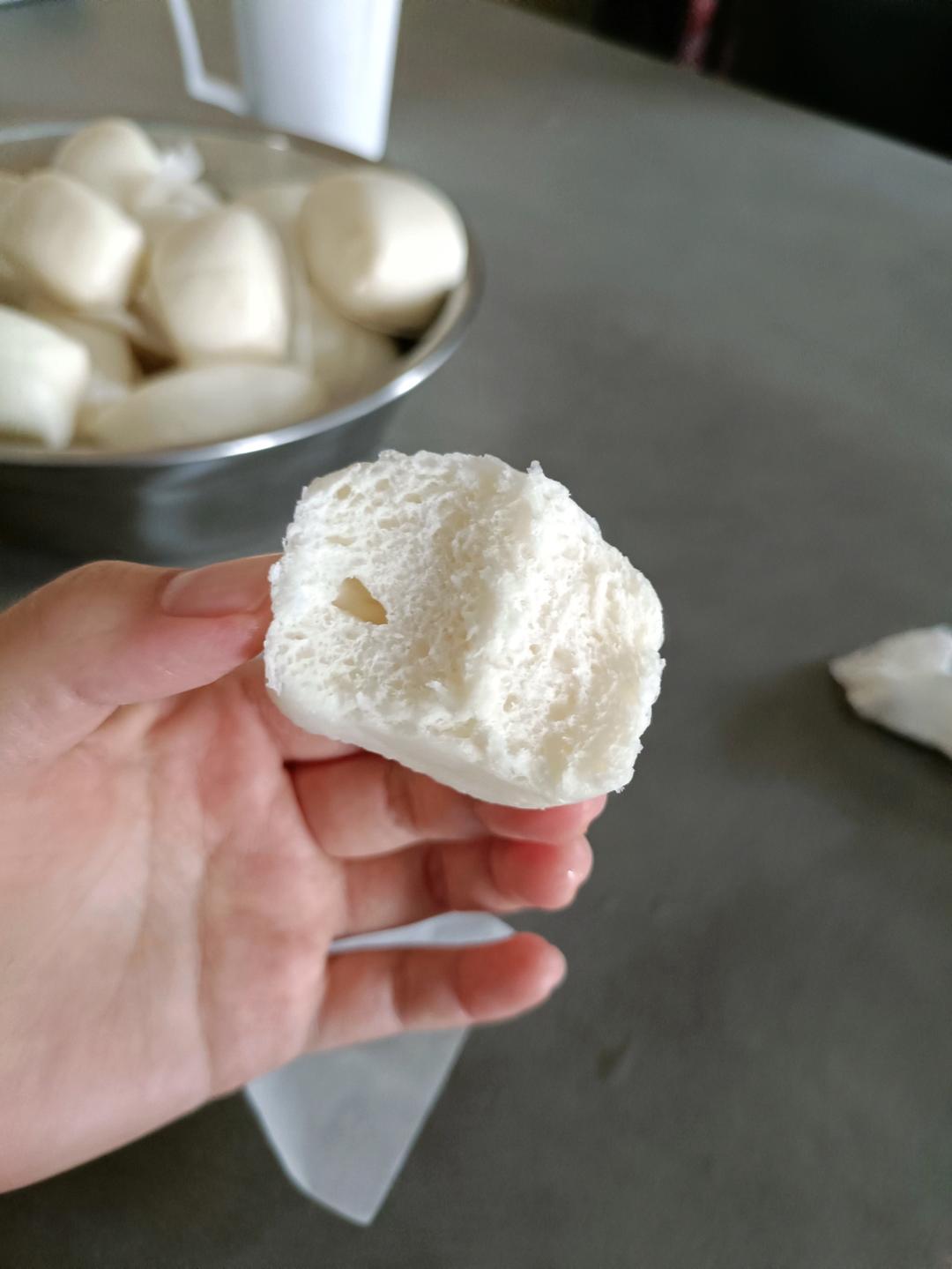 一发奶香小馒头，口感特别好！