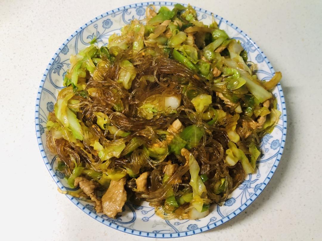 肉末圆白菜（甘蓝菜）炒粉丝【妞的食记】