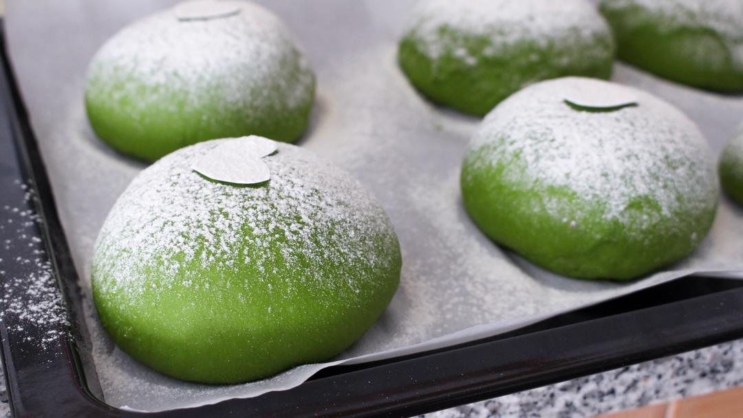 抹茶麻薯红豆软欧包