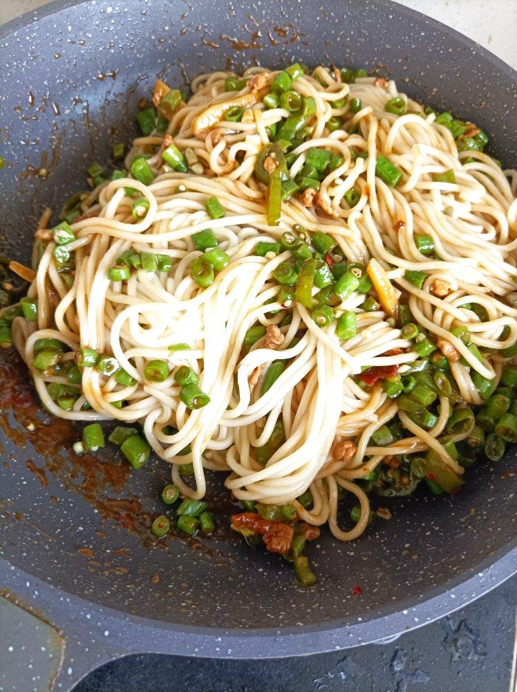 肉末豆角打卤面