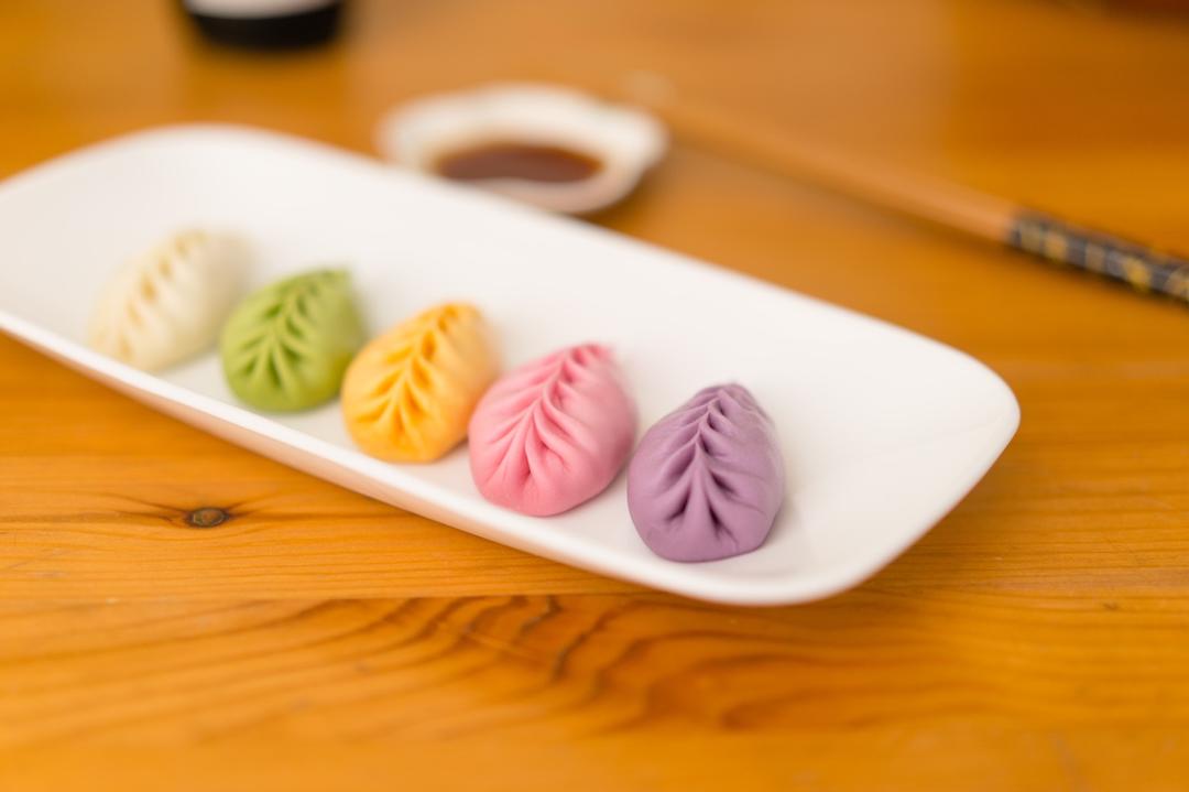 彩色柳叶饺子