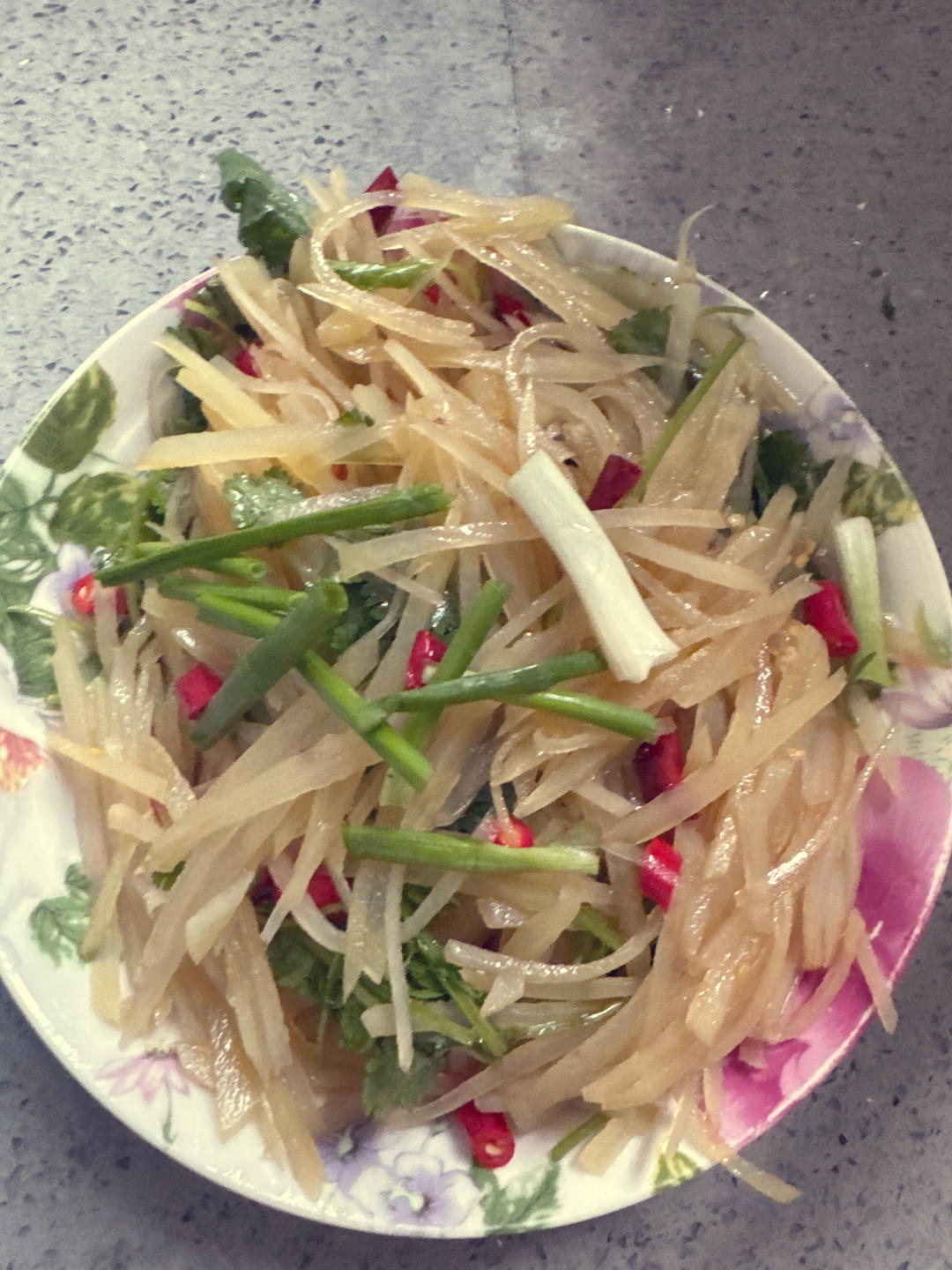 凉拌酸辣土豆丝