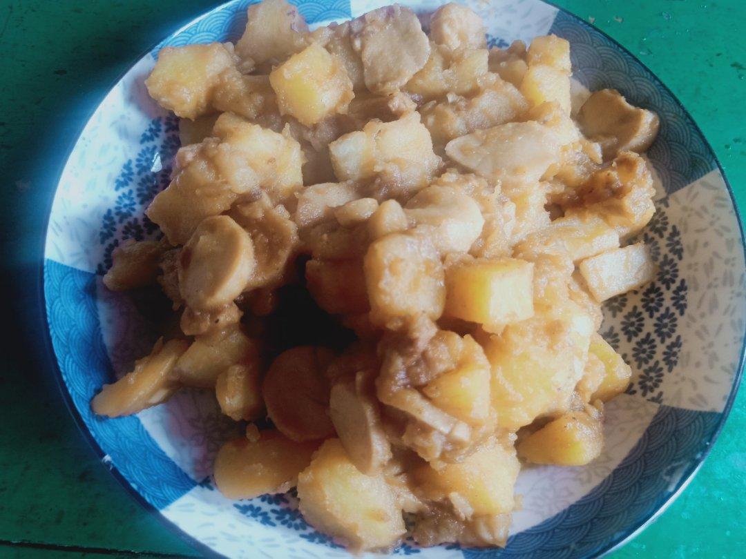红烧土豆块