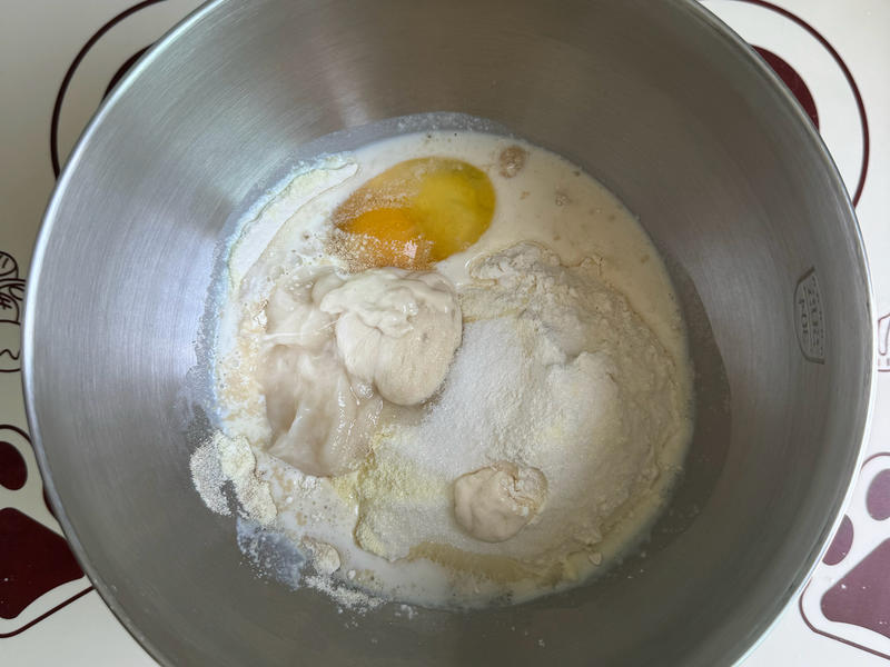 纯奶手撕吐司的做法 步骤1