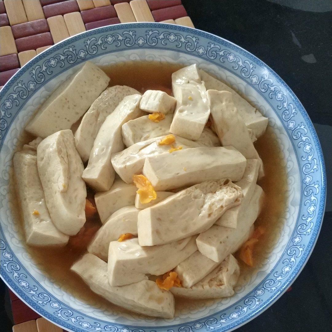 咸鸭蛋黄做的蟹黄豆腐