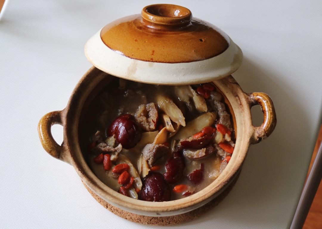 当归红枣鸡蛋汤