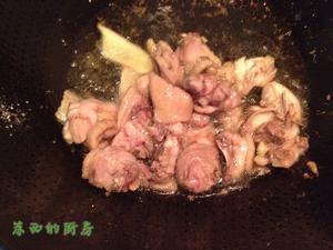 土豆咖喱鸡的做法 步骤4