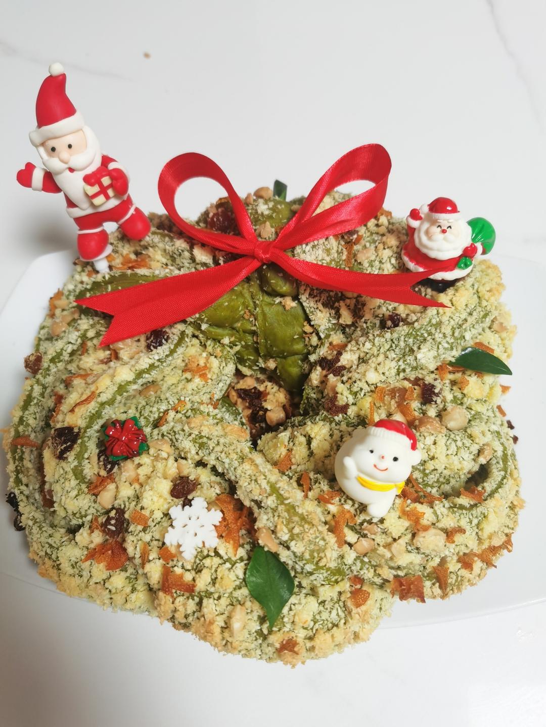 抹茶蔓越莓花环面包