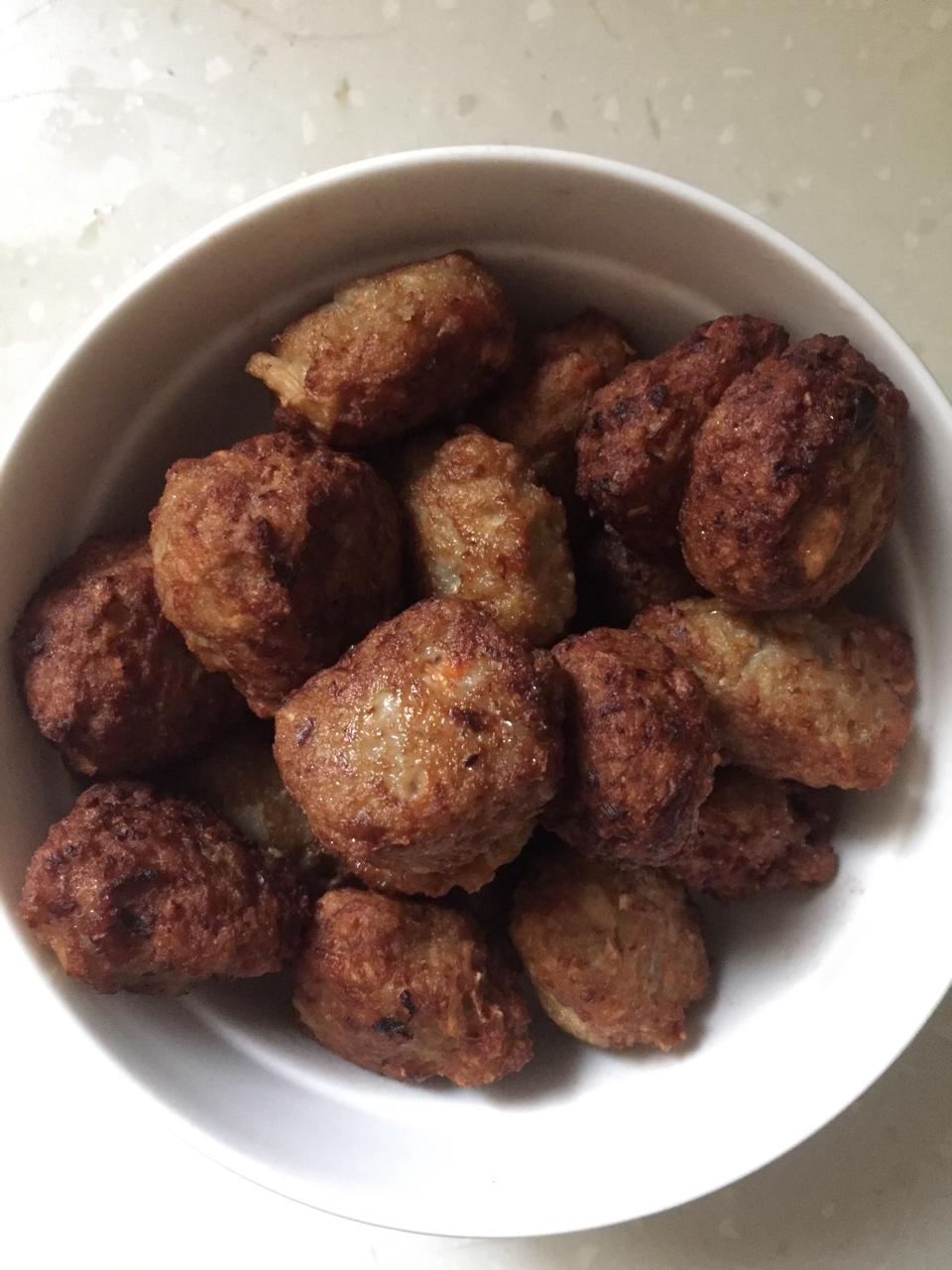 炸莲藕猪肉丸子-年味