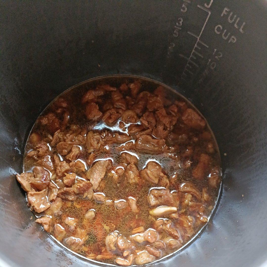 懒人法炖一锅牛肉，红烧牛筋头巴脑（可以做汤面的浇头，也可以配米饭）