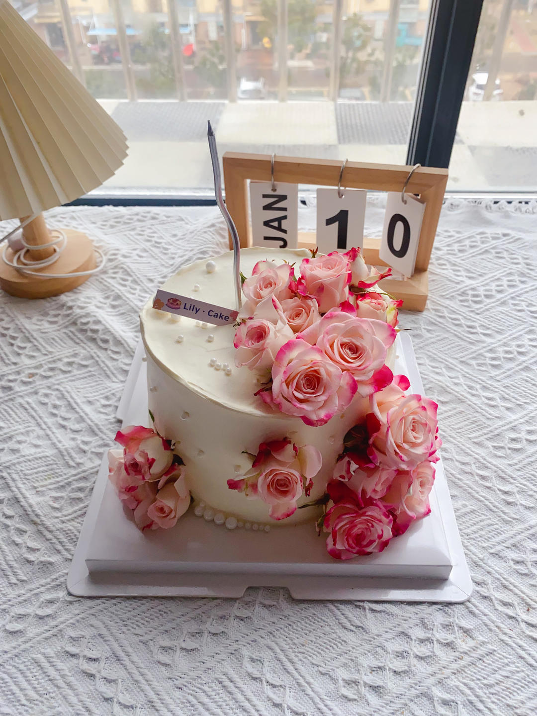 献给女神们的礼物 草莓花束蛋糕