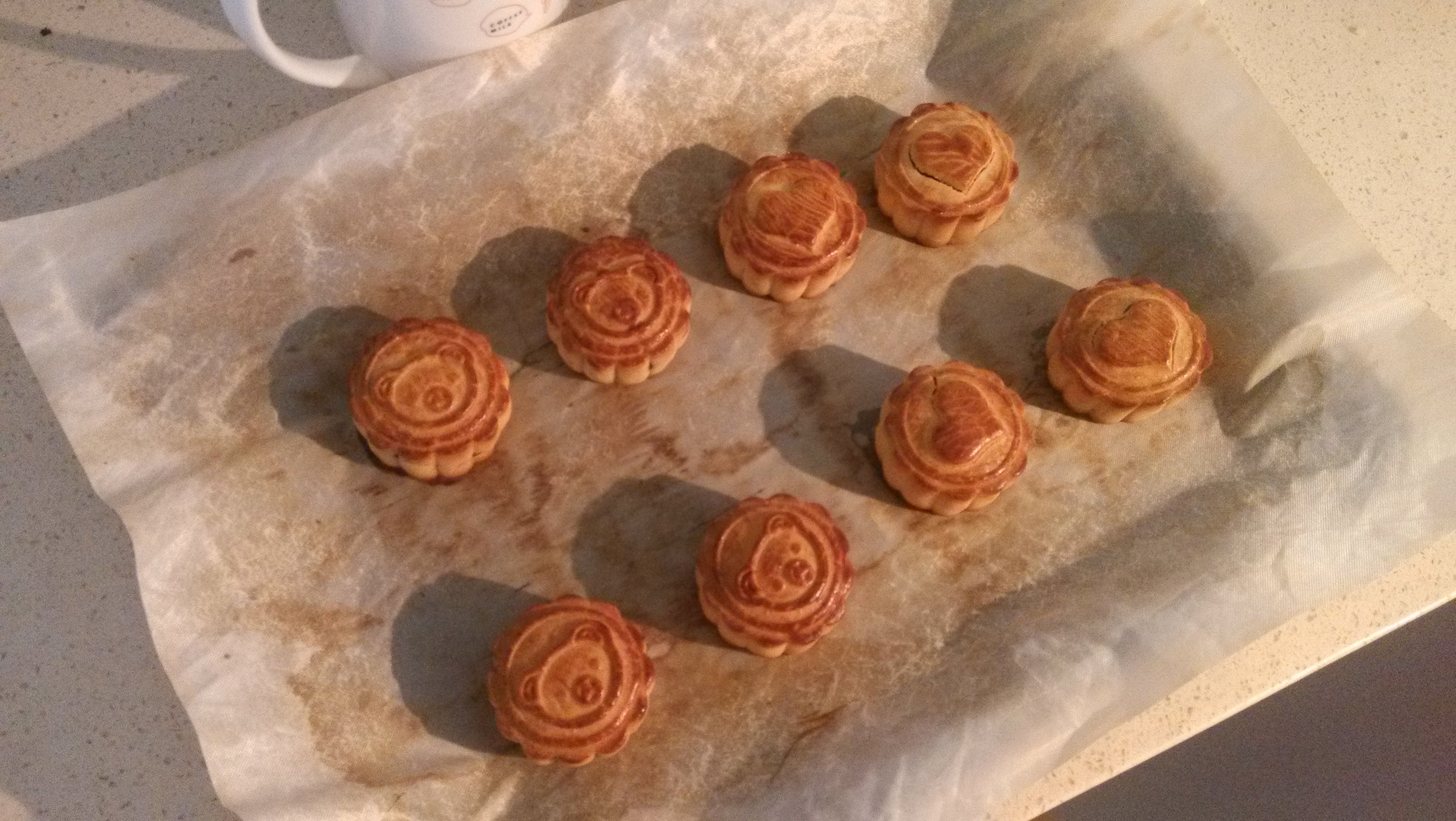 广式月饼——蛋黄莲蓉月饼