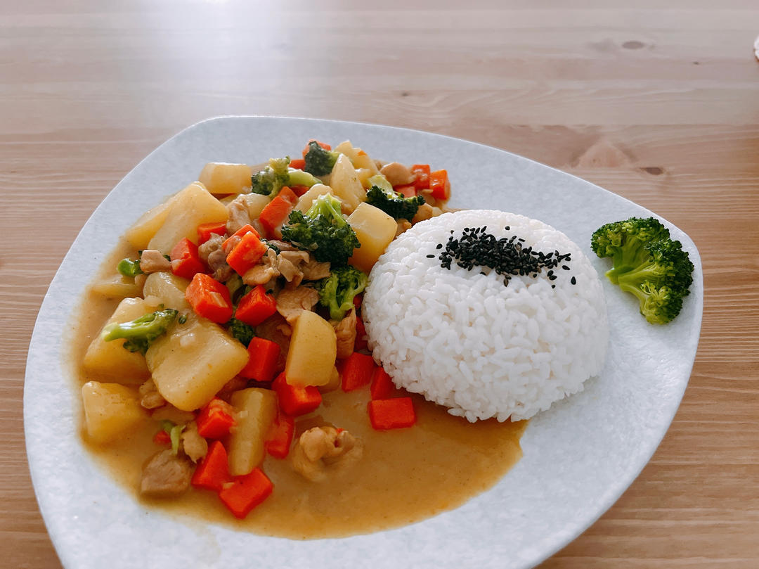 零失败日式咖喱鸡肉饭！！最正宗日本家庭做法！简单又好吃！
