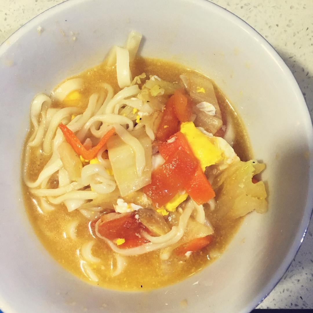 最家常的普通汤面——西红柿鸡蛋龙须面