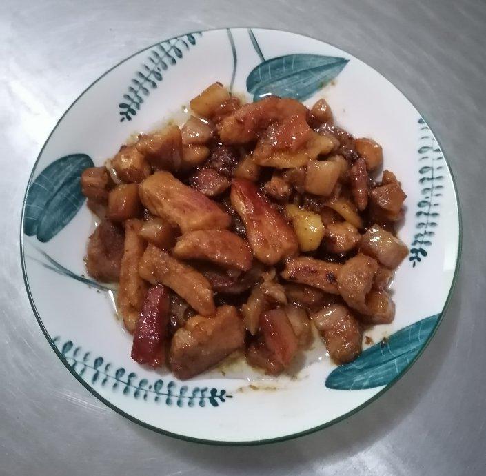 不焯水不放油的家常红烧肉