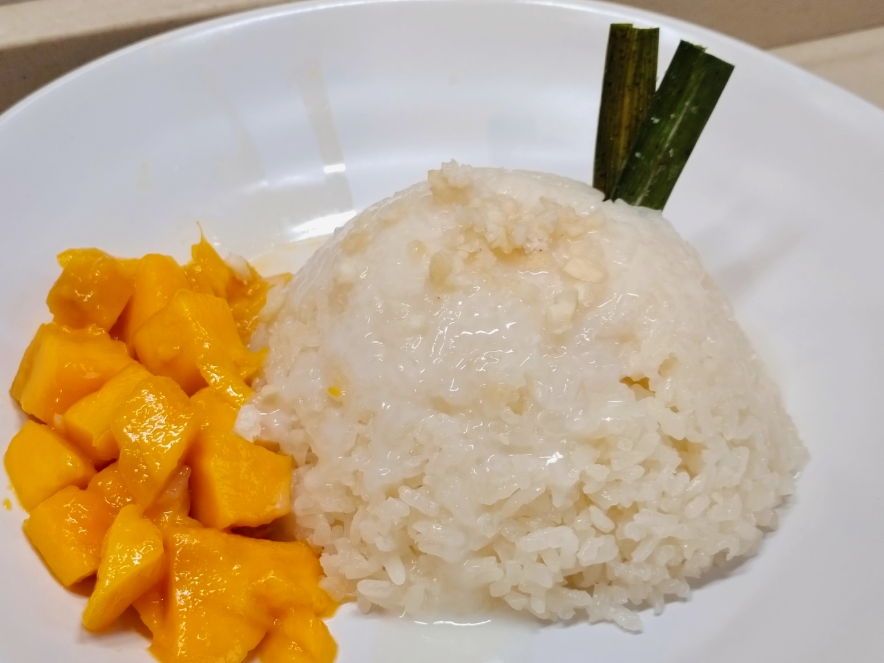 超简单泰式芒果糯米饭的做法