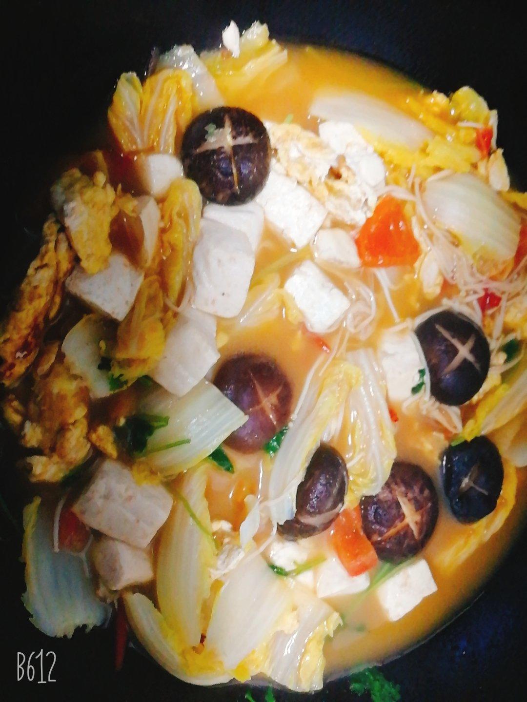 西红柿菌菇豆腐汤