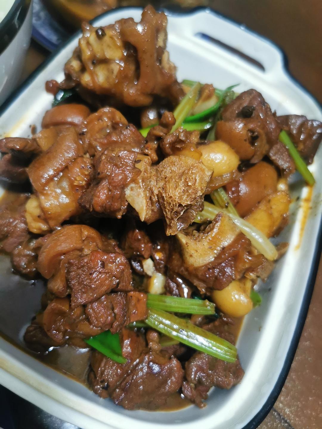 干锅羊肉