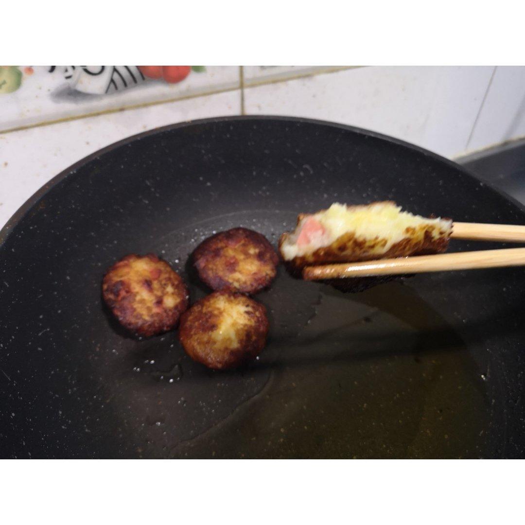 金枪鱼芝士土豆饼