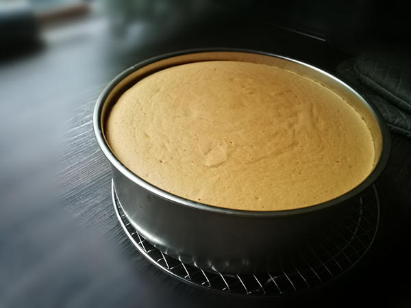 超好记八寸戚风蛋糕（后蛋法）