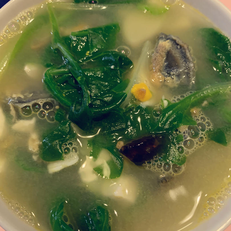 简单易学小孩老人爱吃的上汤皮蛋咸鸭蛋西兰花