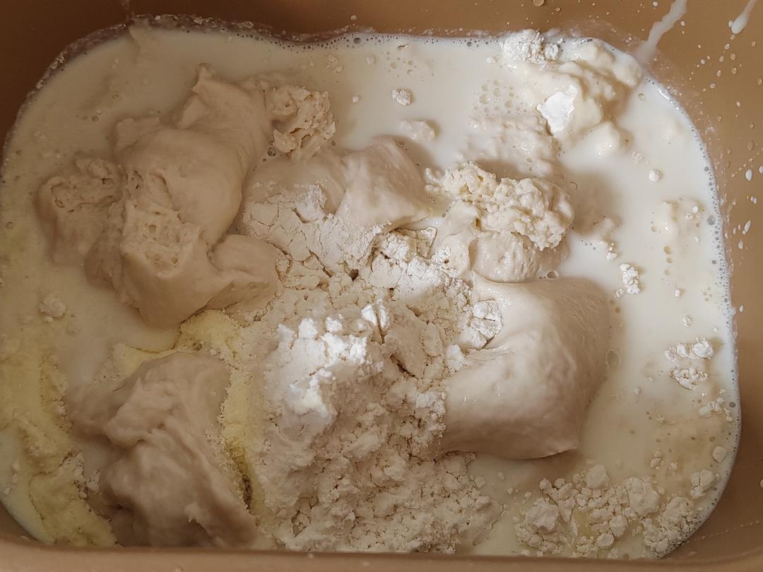 纯奶手撕吐司的做法 步骤1