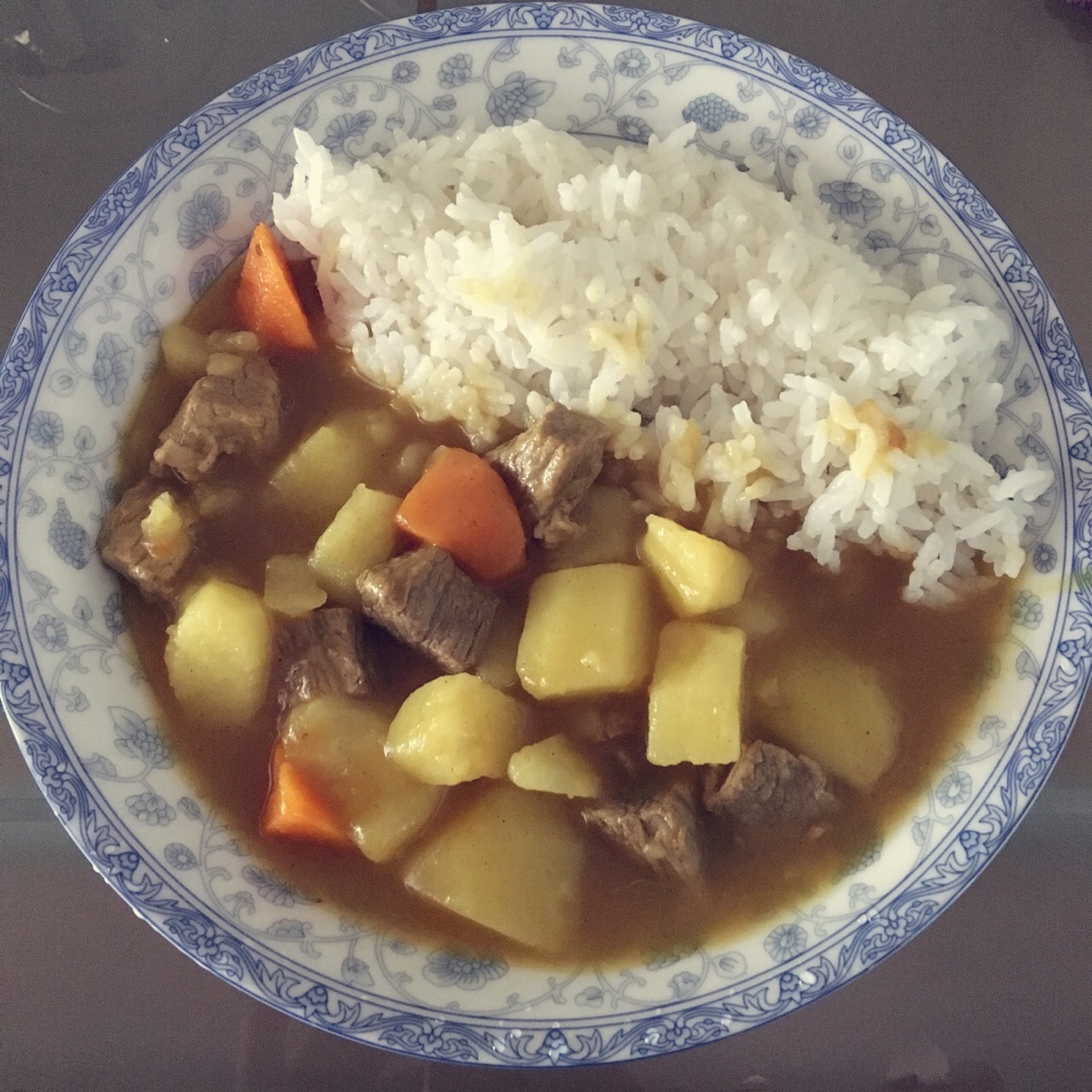咖喱牛肉饭