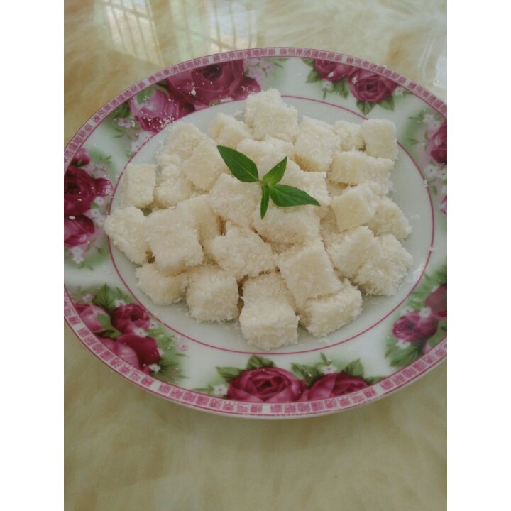 完胜85度C牛奶椰丝小方