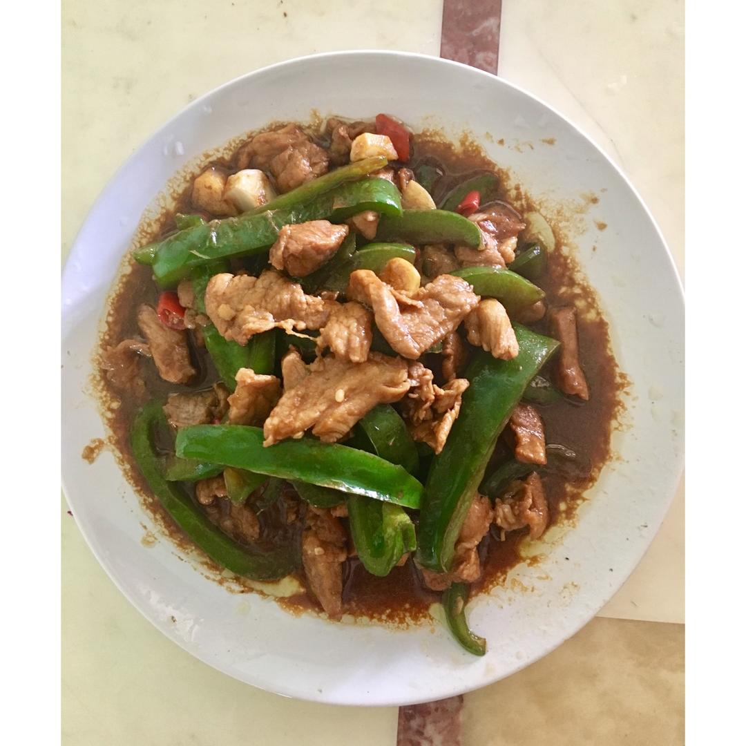 谜一般的青椒炒肉