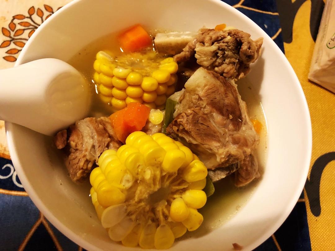 玉米排骨汤