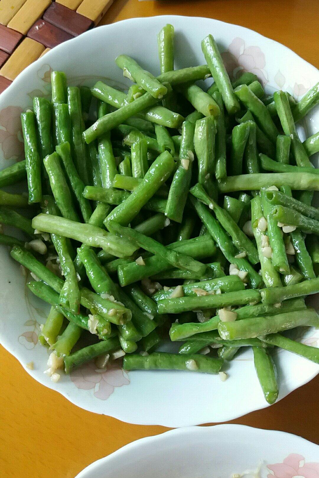 进击的厨房小白08做的清炒刀豆