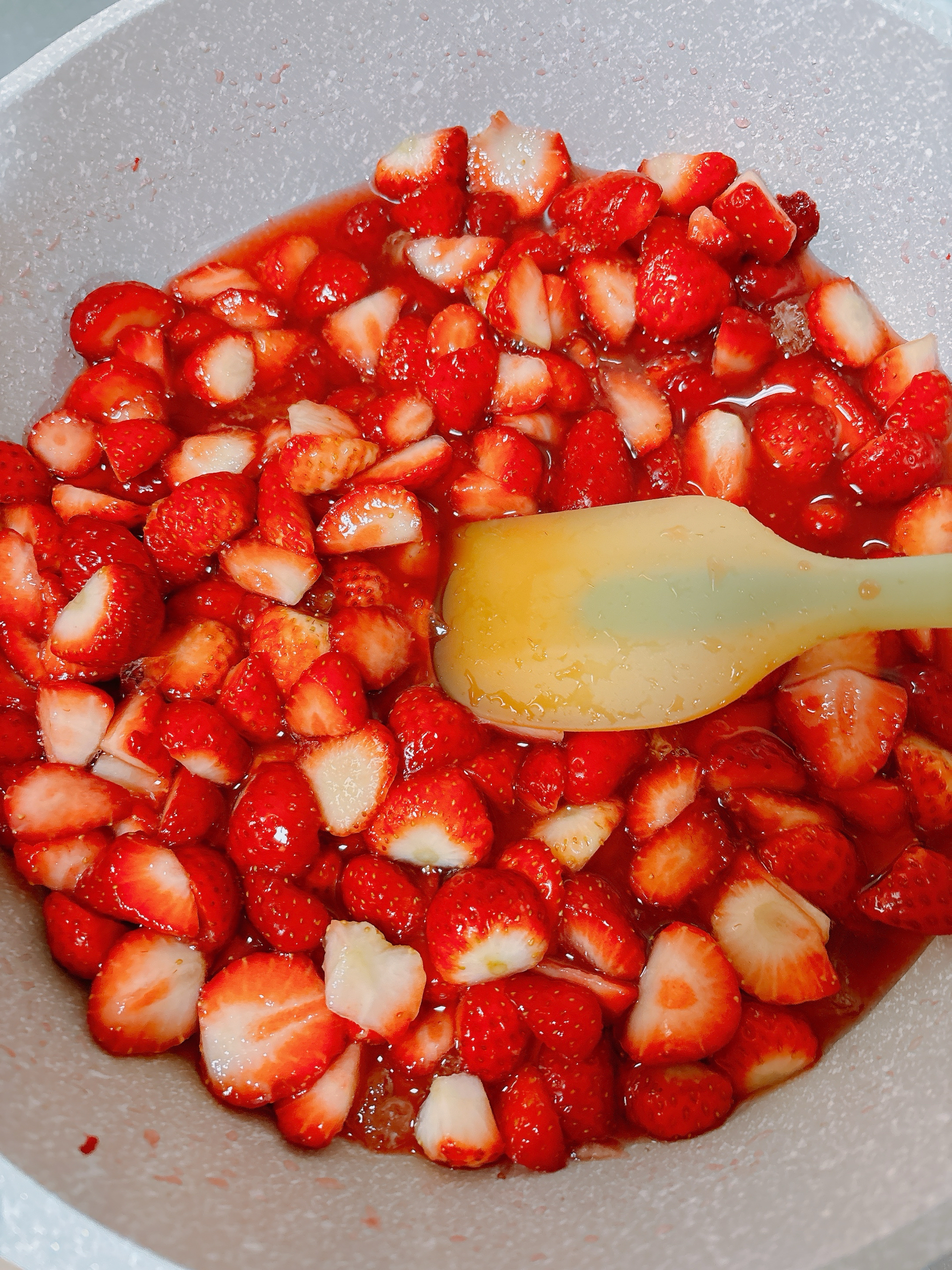 自制草莓酱🍓（无水无添加）的做法 步骤5