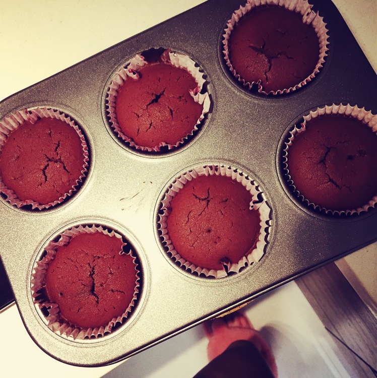 传统红丝绒杯子蛋糕（极软无泡打粉）Red velvet cupcake