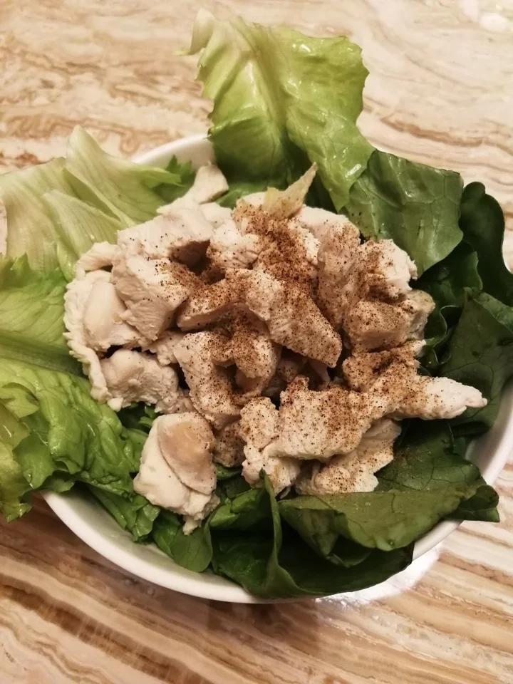 水煮鸡胸肉超嫩做法