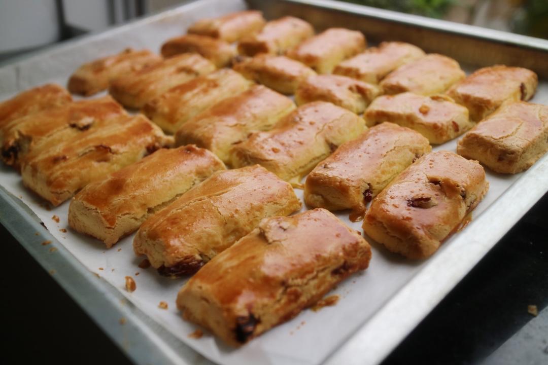 蔓越莓(葡萄)奶酥  适合给孩子的少糖配方😉