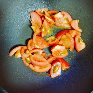 番茄🍅炒鸡蛋❗️超下饭的做法 步骤4