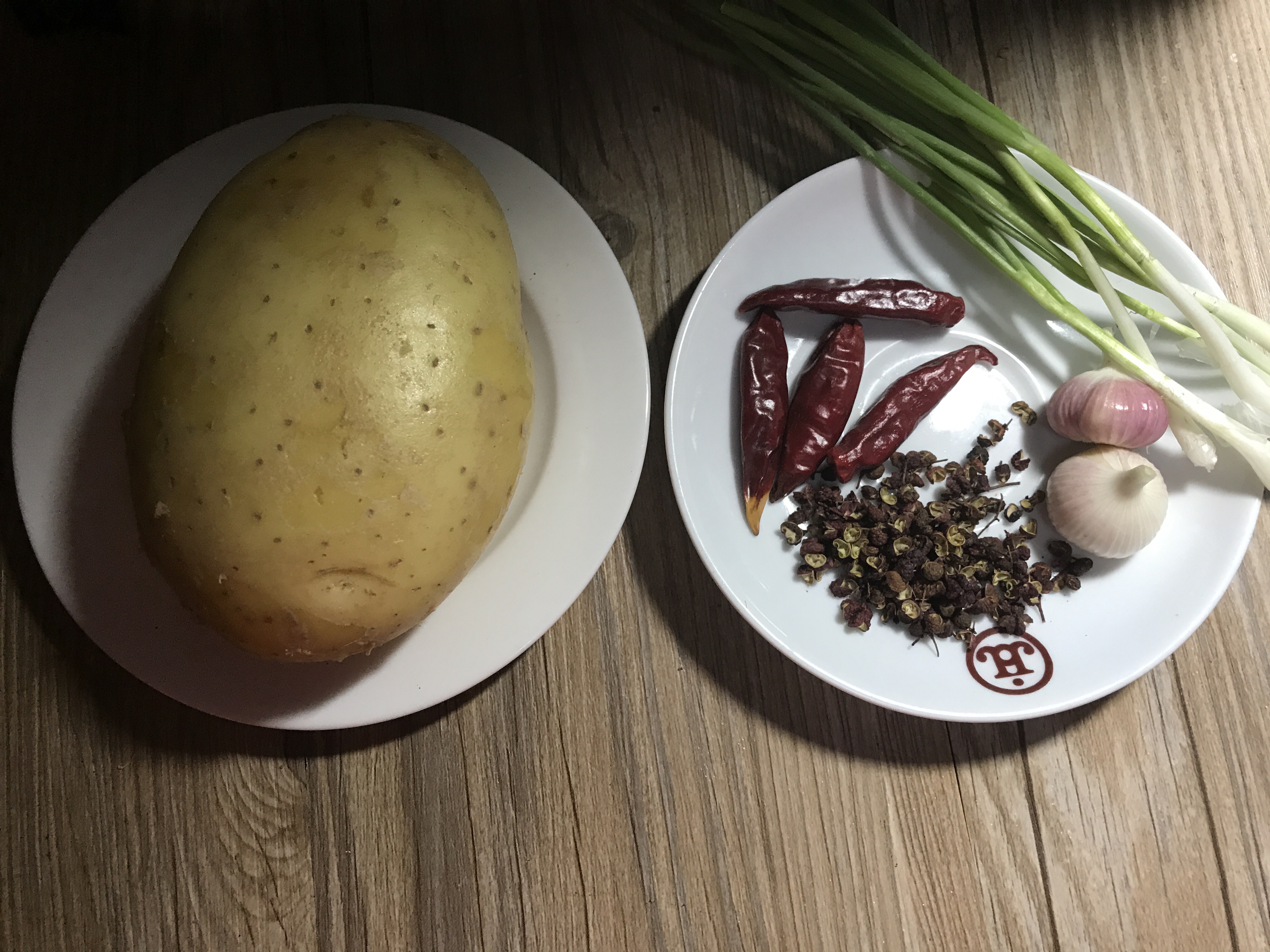 干煸土豆丝的做法 步骤1