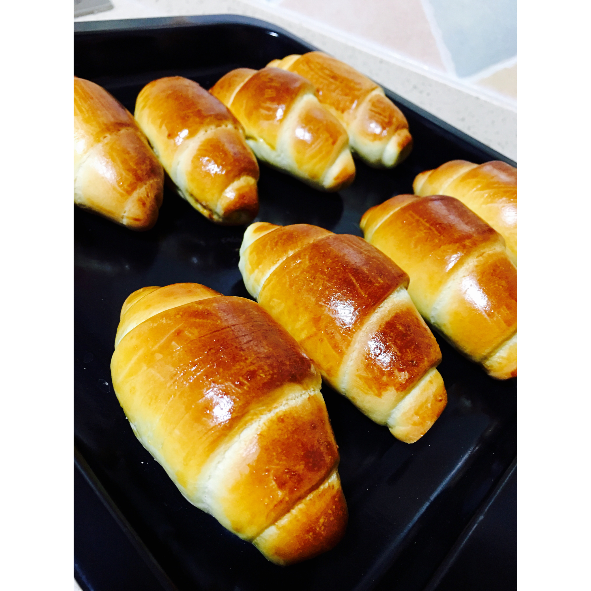 基础黄油卷餐包