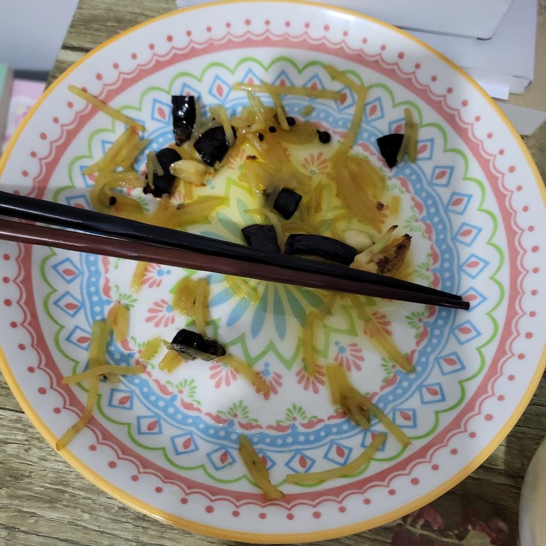 酸辣土豆丝的家常做法 超级下饭