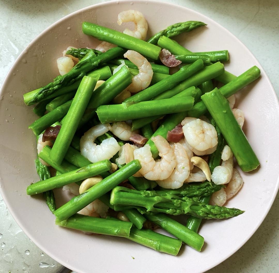 清炒芦笋虾仁