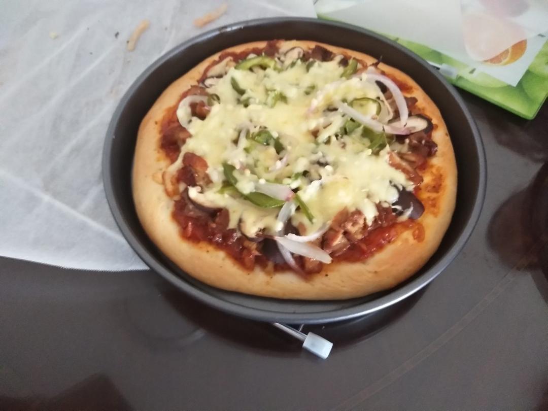 原香烧烤鸡肉比萨
