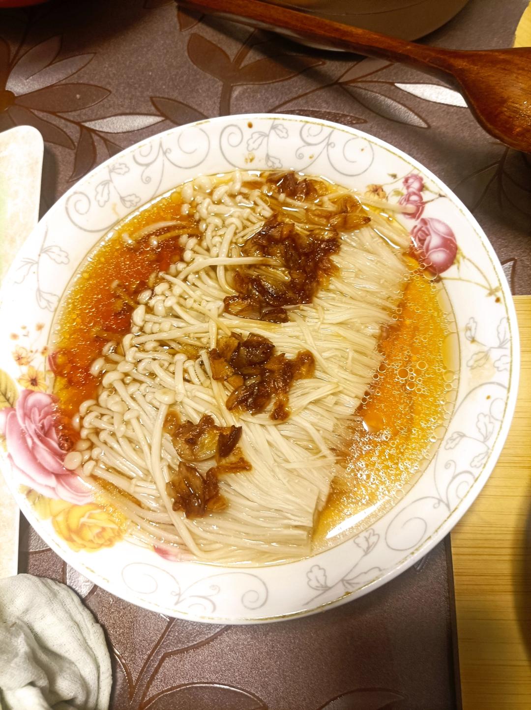 蒜蓉蒸金针菇