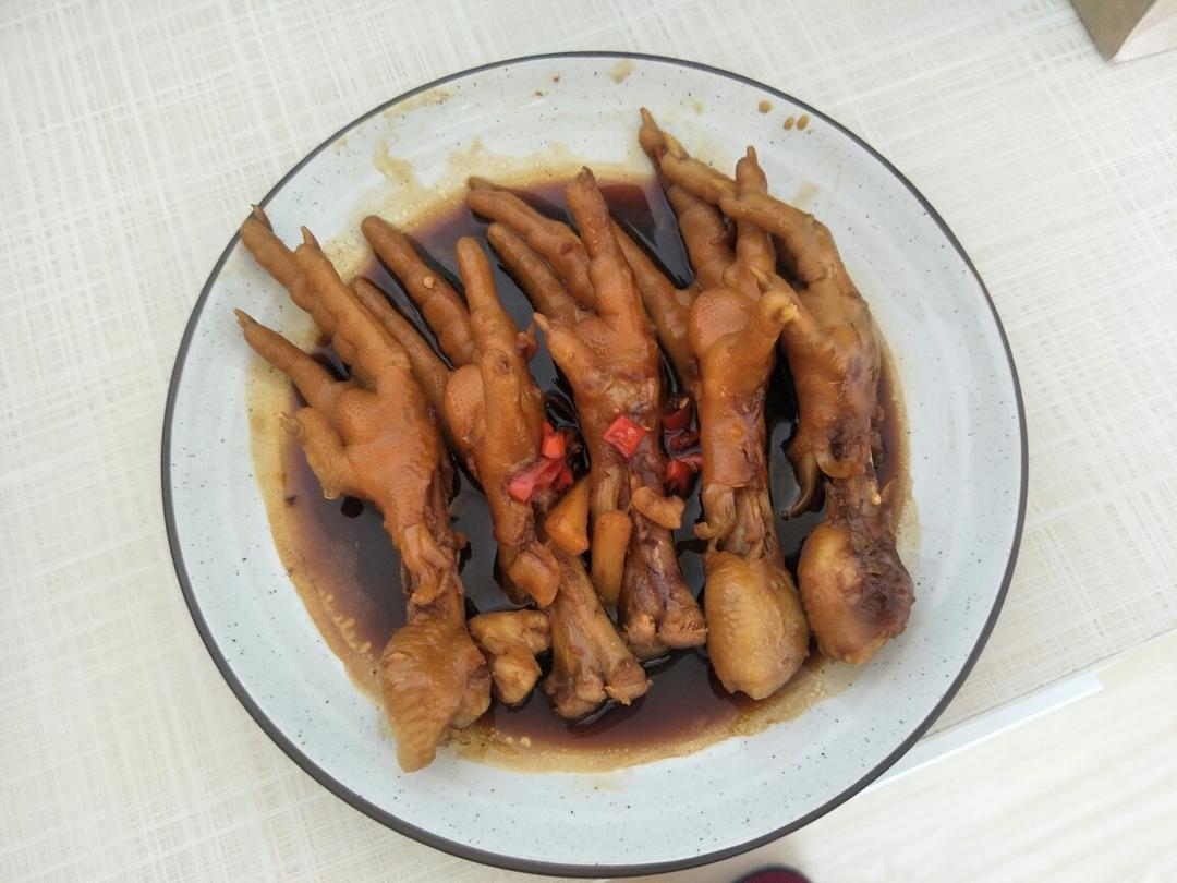 电饭锅脱骨红烧鸡爪