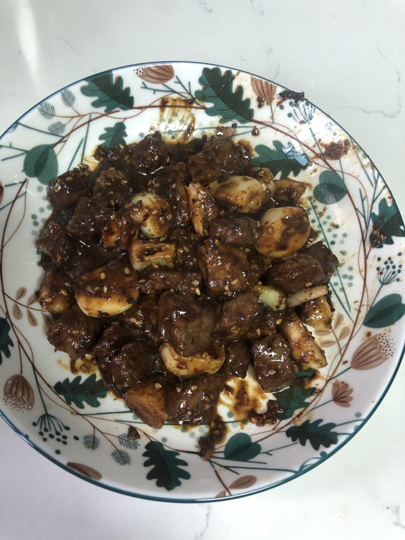 蒜香牛肉粒
