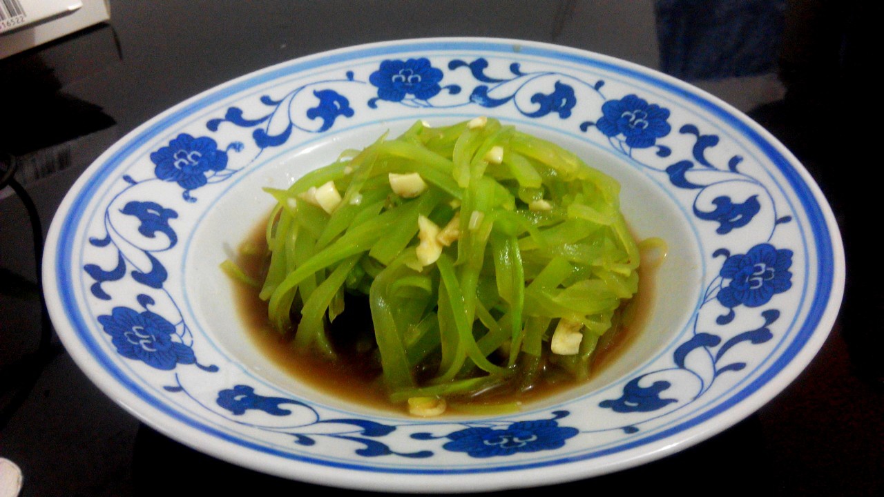凉拌莴笋丝
