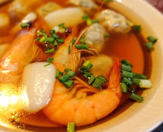 鲜虾菠菜馄饨年糕的做法