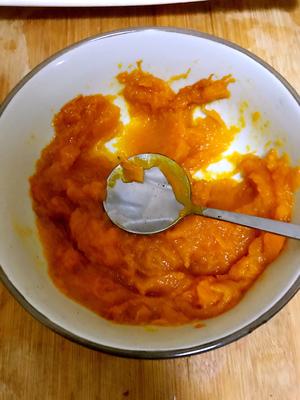 南瓜奶油浓汤的做法 步骤1