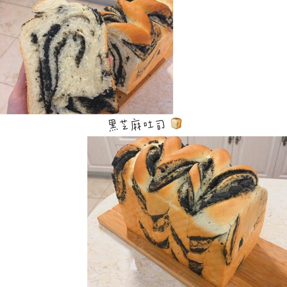 黑芝麻酱年轮吐司